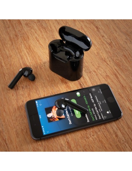 Auriculares inalámbricos Liberty en caja de carga