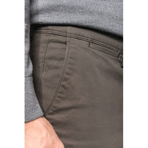 Pantalón chino premium