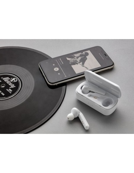 Auriculares Free Flow TWS con caja de carga