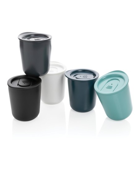 Taza de café antimicrobiana simplista