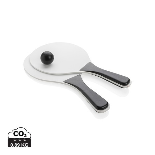 Juego pelota de playa