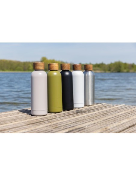 Botella Wood de acero inoxidable reciclado certificado RCS