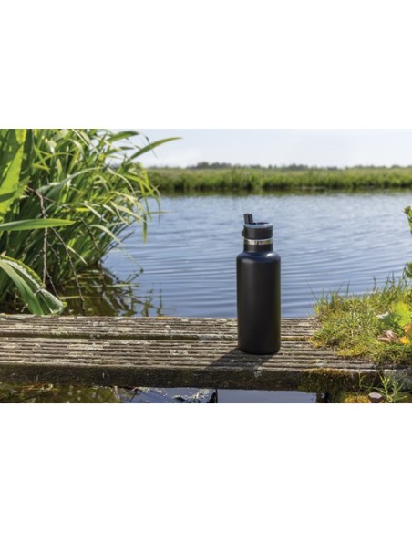 Botella al vacío de acero inoxidable reciclado Hydro RCS