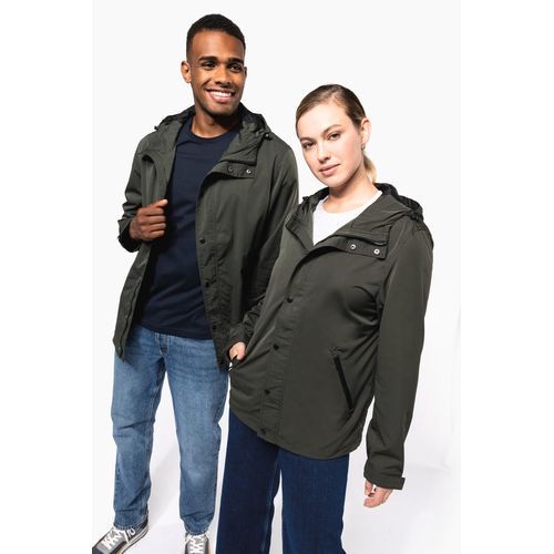 Chaqueta ecorresponsable con capucha...