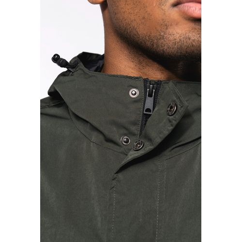 Chaqueta ecorresponsable con capucha...