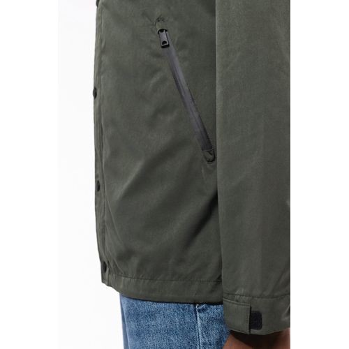 Chaqueta ecorresponsable con capucha...