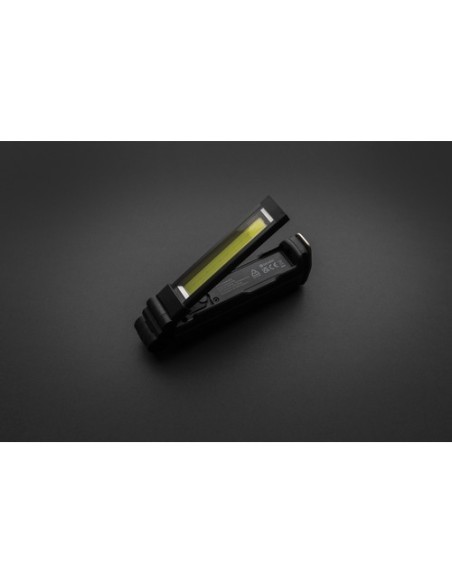 Luz alto rendimiento Gear X RCS y USB recargable