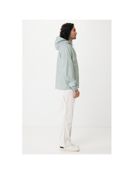 Chaqueta ligera Iqoniq Logan de poliéster reciclado