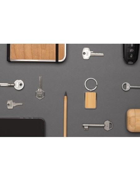 Llavero rectangular aleación de zinc reciclado RCS con bambú