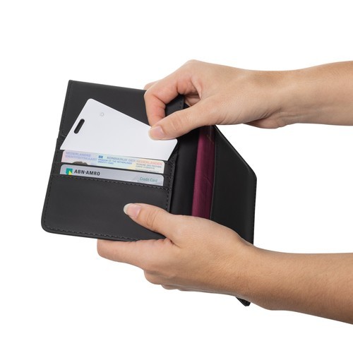 Tarjeta rastreadora recargable...