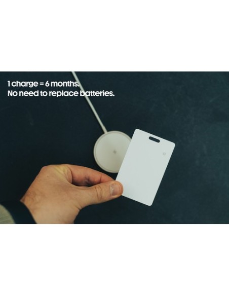 Tarjeta rastreadora recargable ultradelgada plástico  Findit