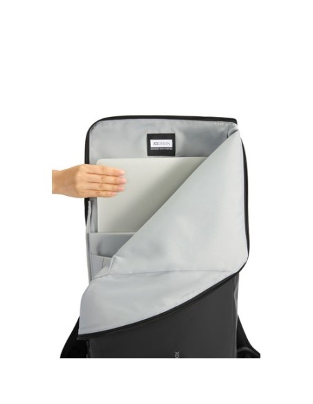 Mochila urbana resistente al agua con solapa