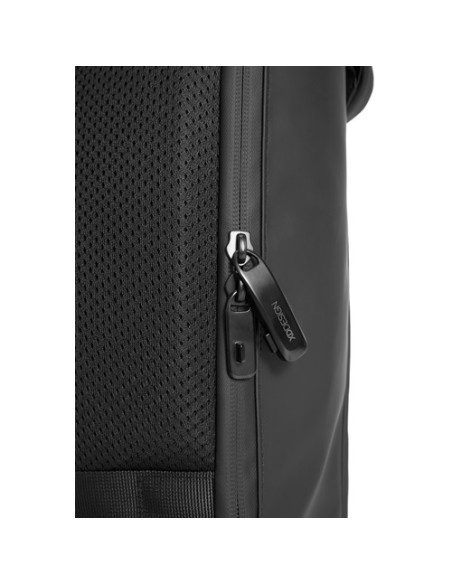 Mochila urbana resistente al agua con solapa