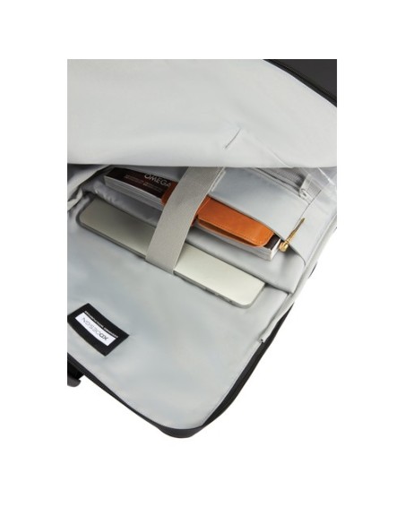 Mochila urbana resistente al agua con solapa